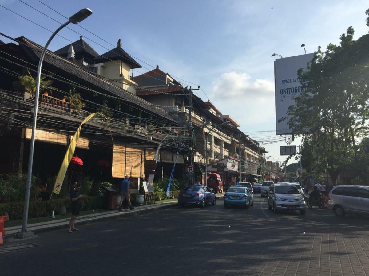 Rumah Kayu Bali กูตา ภายนอก รูปภาพ